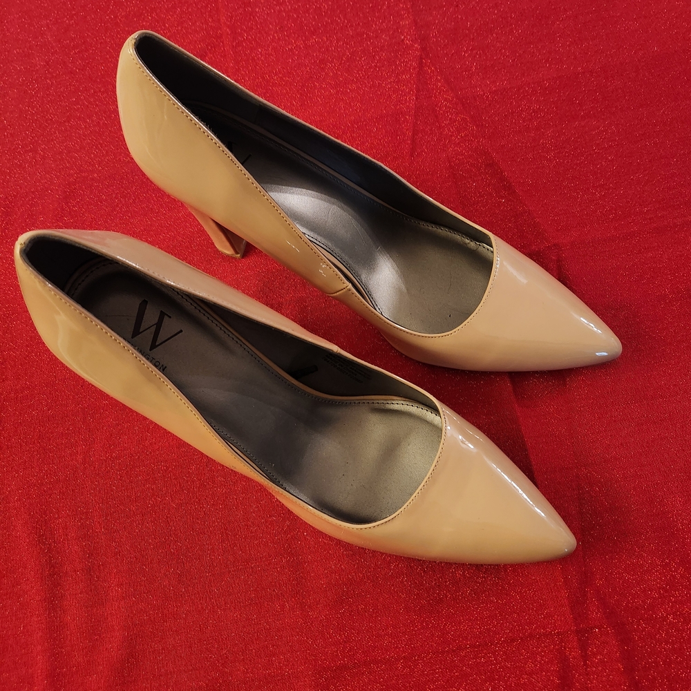 Worthington Beige Patent Heels